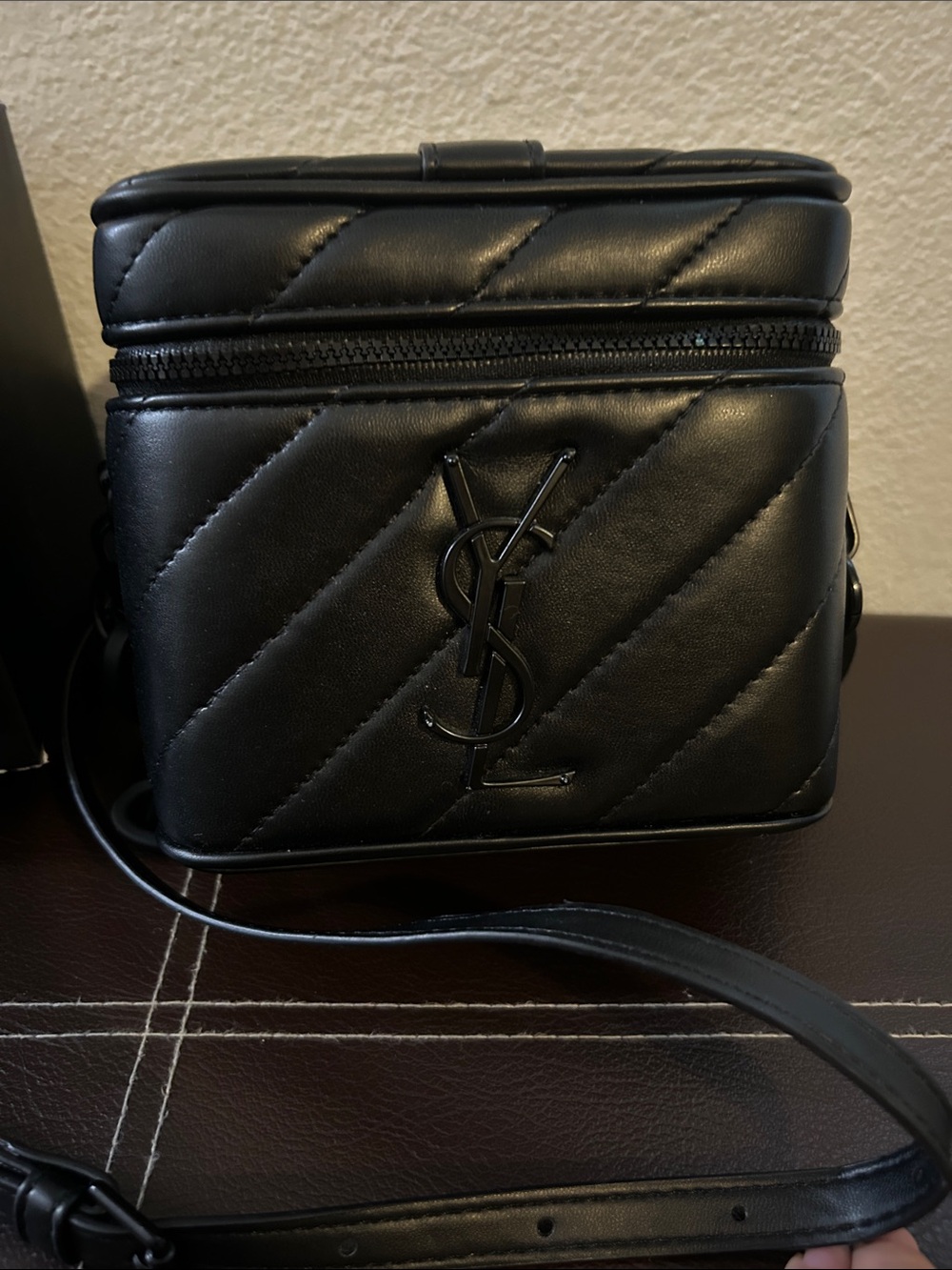 YSL Gift with Purchase Vanity Crossbody - Picture 2 of 4